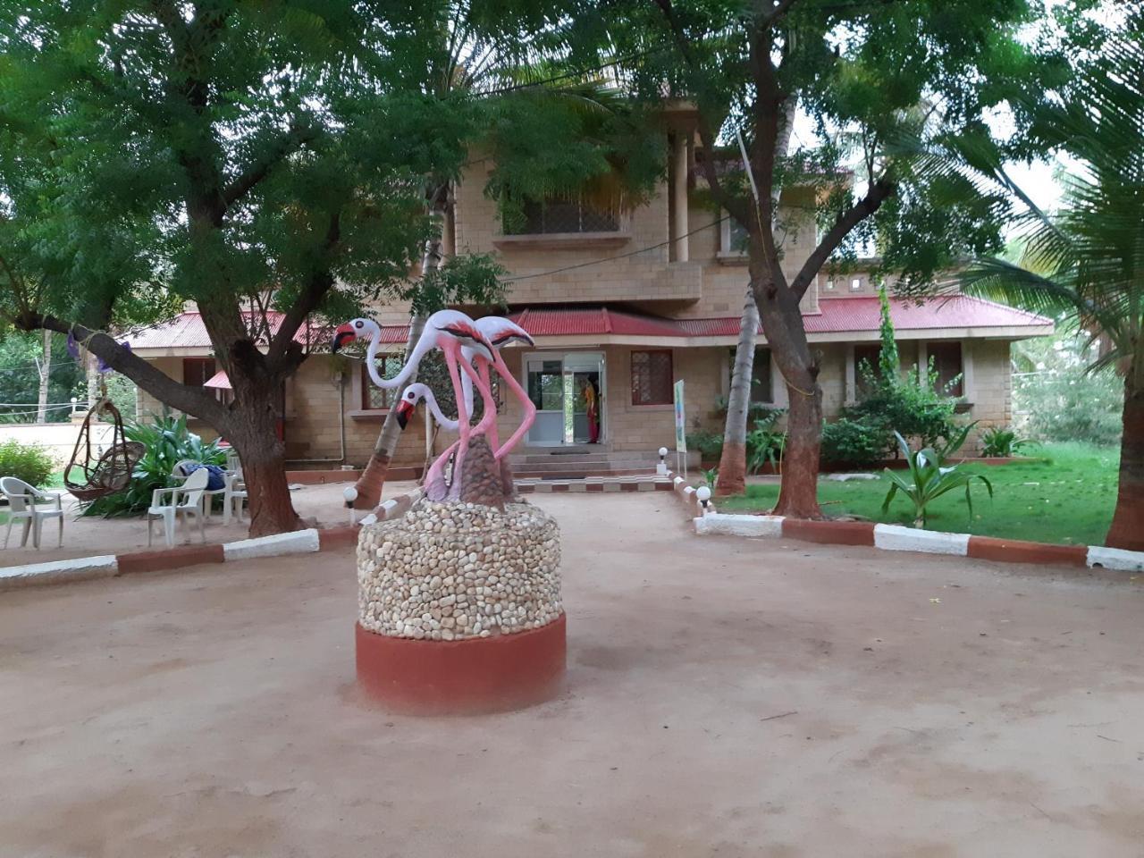Stay Guru Resort Farm Villa Bhuj Exterior photo